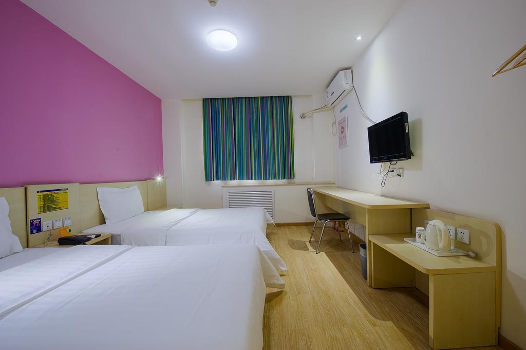 7Days Inn Guangzhou Longkou East ภายนอก รูปภาพ