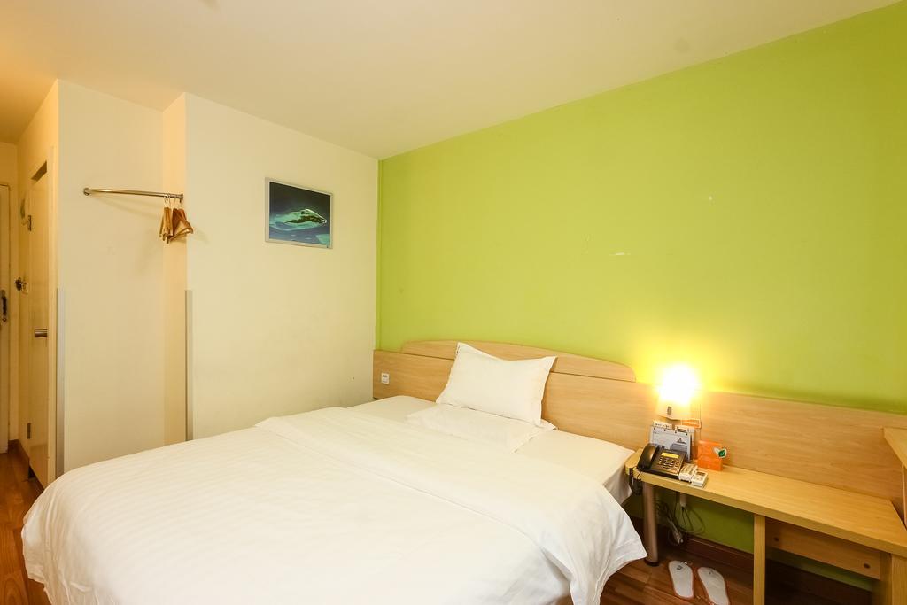 7Days Inn Guangzhou Longkou East ภายนอก รูปภาพ